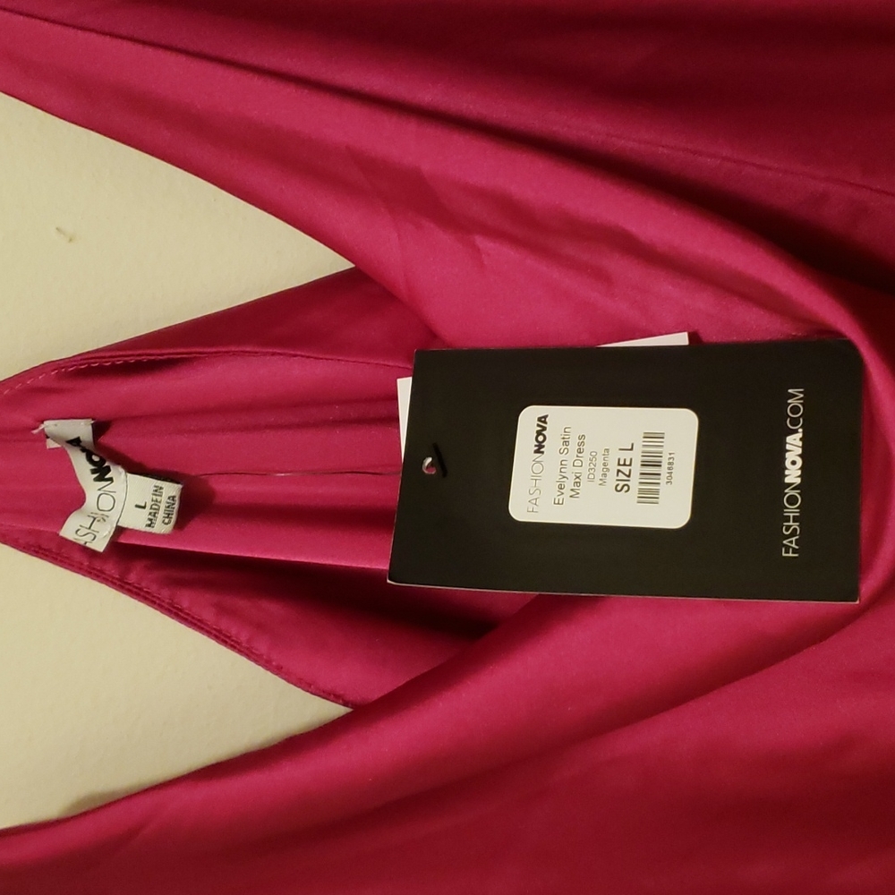 Fashion Nova Satin Dress Large - Picture 6 of 11